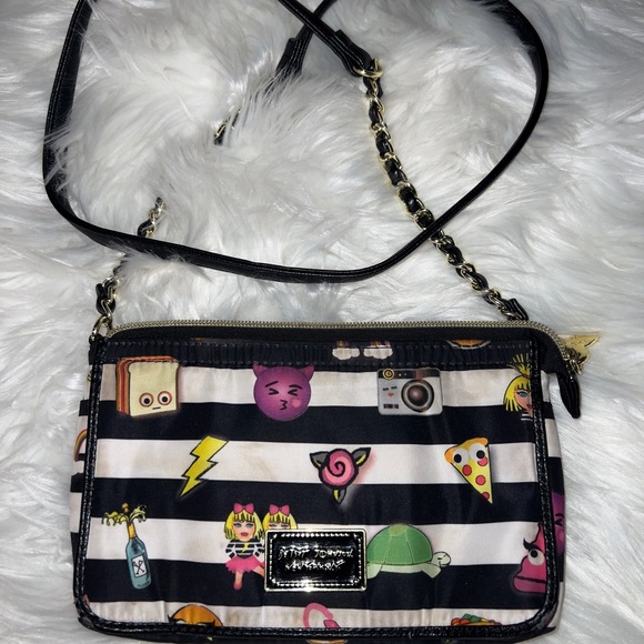 Betsey Johnson shoulder purse small - Picture 4 of 11